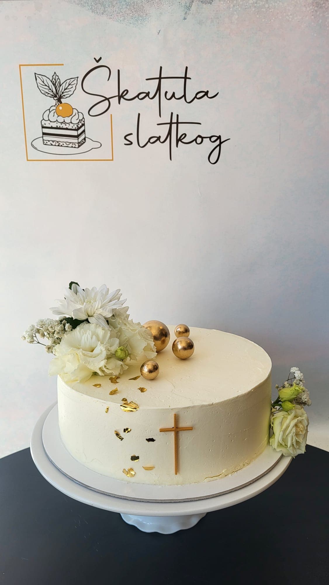 Occasion cake 10
