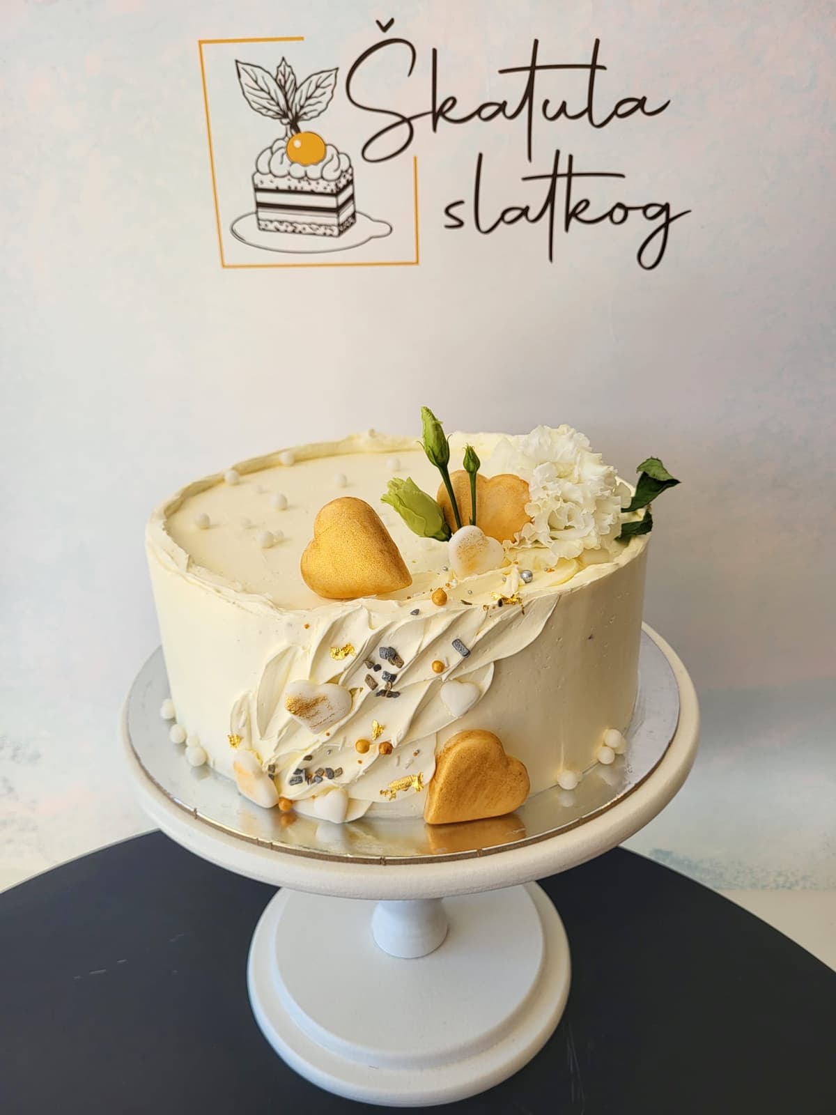 Occasion cake 14