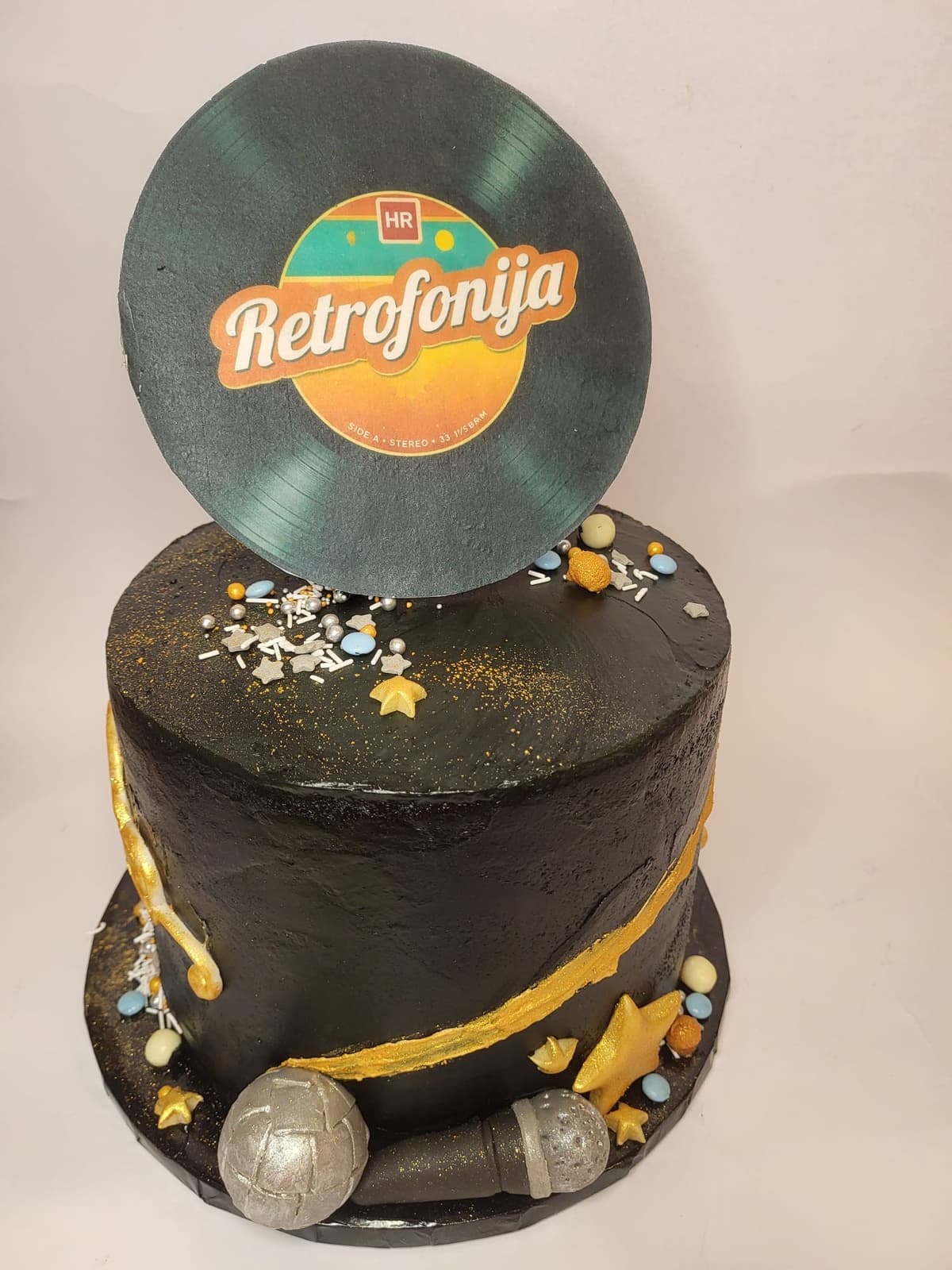 Occasion cake 3